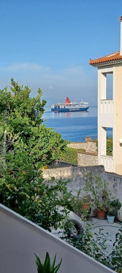Seaview Luxury Apartment Mytilene ภายนอก รูปภาพ