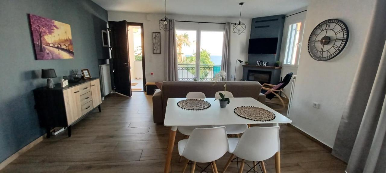 Seaview Luxury Apartment Mytilene ภายนอก รูปภาพ